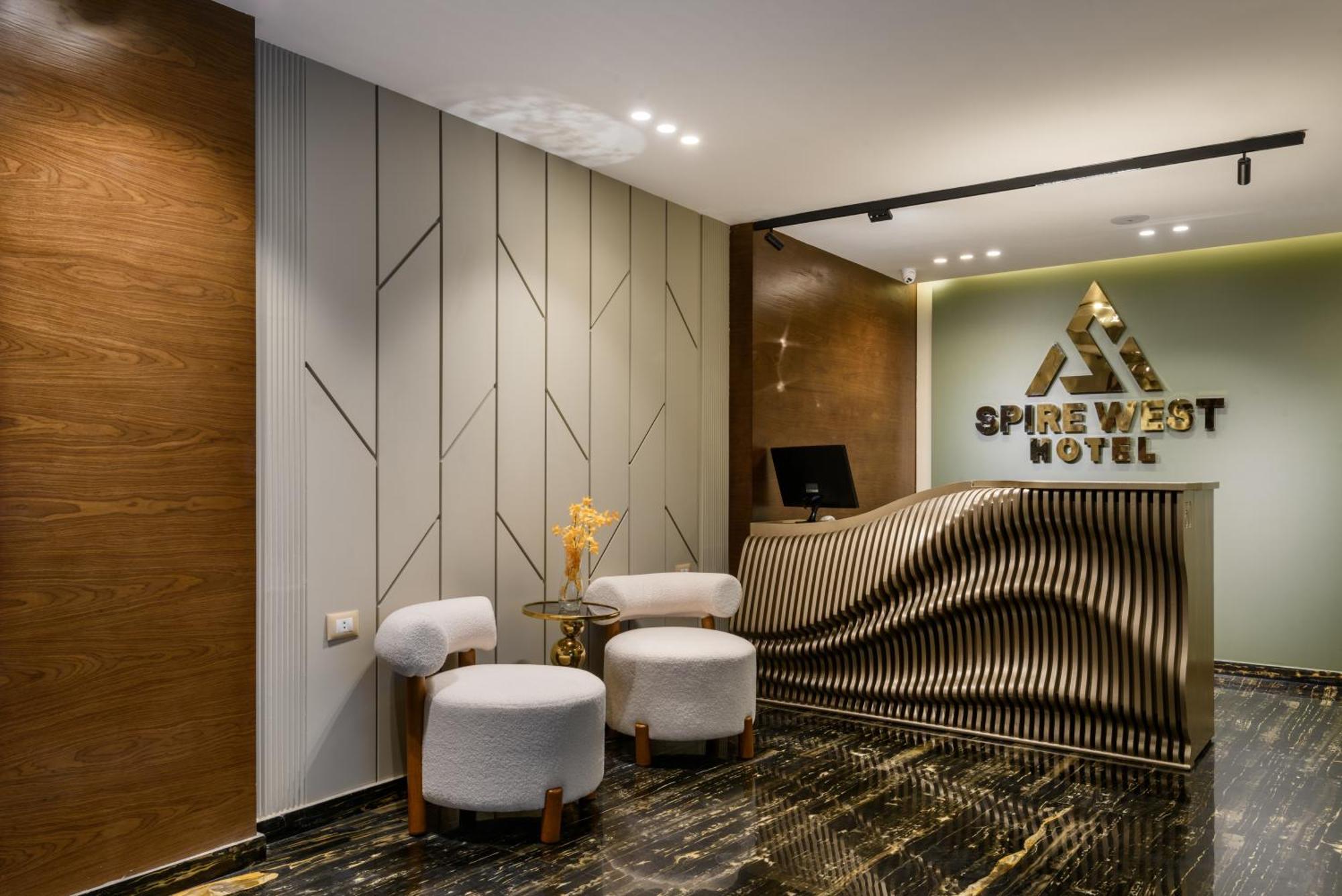 Spire West Hotel Al Kawm al Akhdar Buitenkant foto